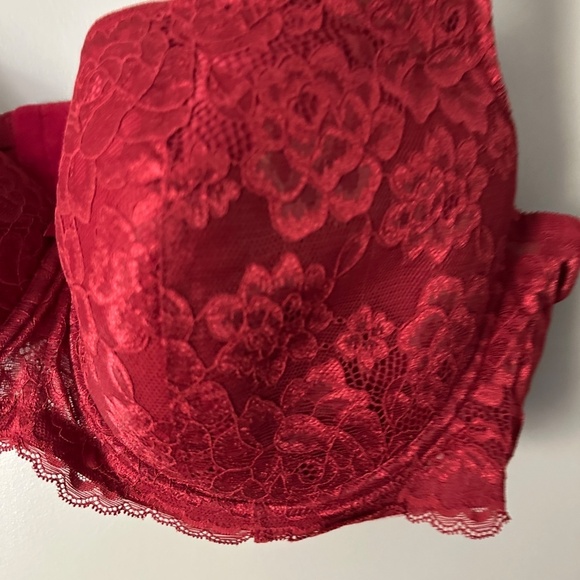 NWT Torrid Curve Red Lace Lightly Lined Balconette Bra - Picture 2 of 10